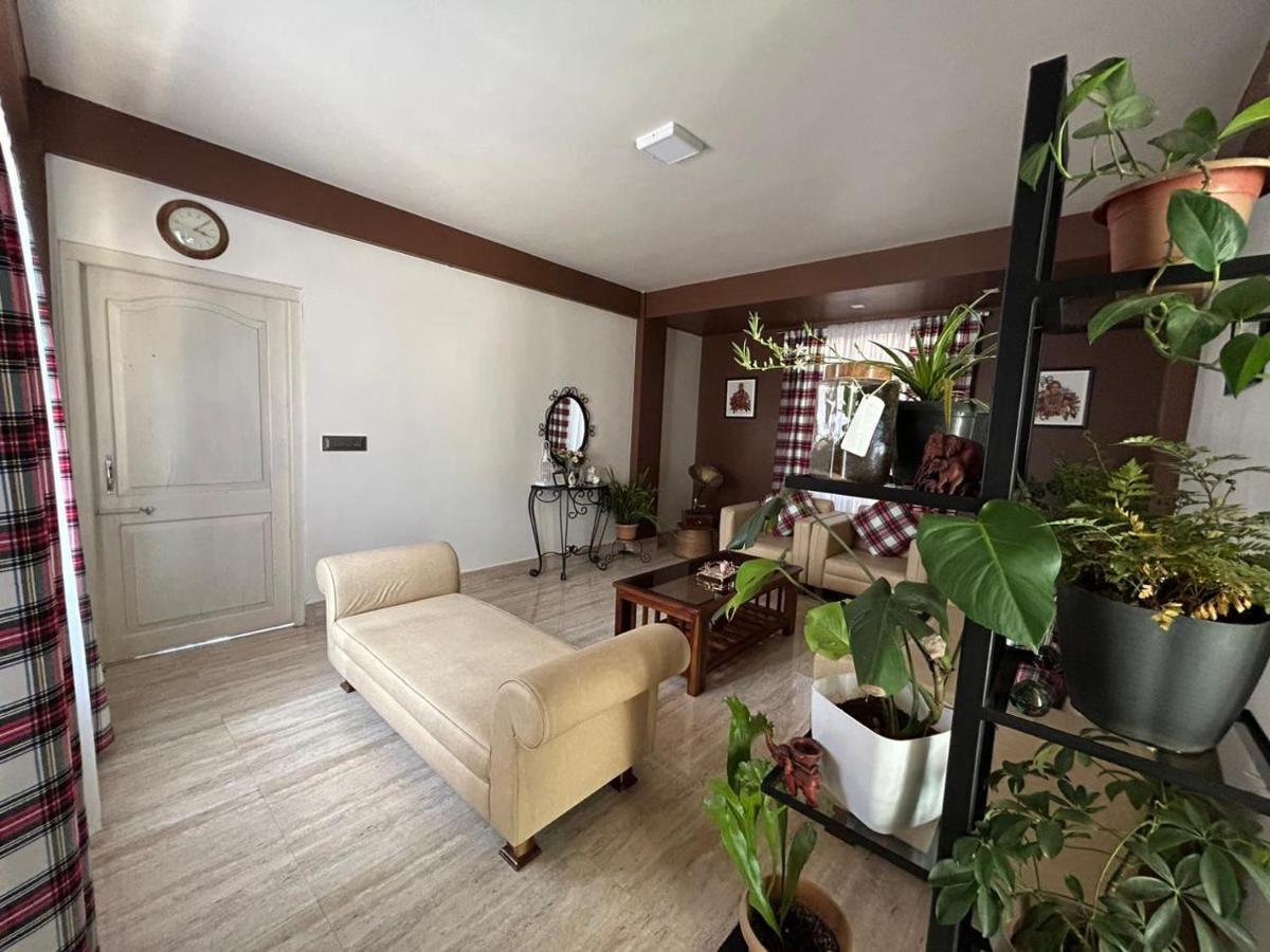Na-U-Iaka Homestay Shillong Exteriör bild