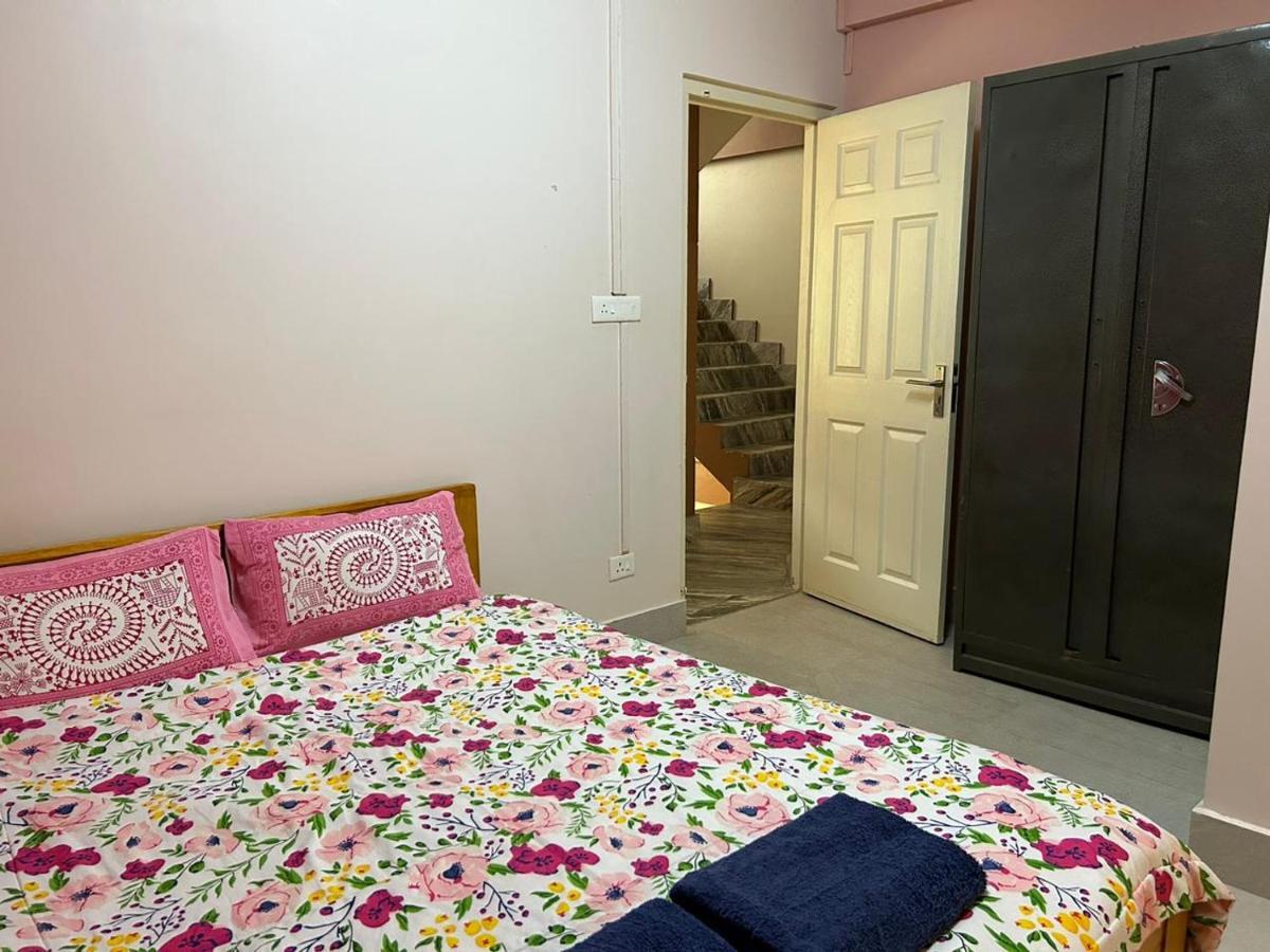 Na-U-Iaka Homestay Shillong Exteriör bild